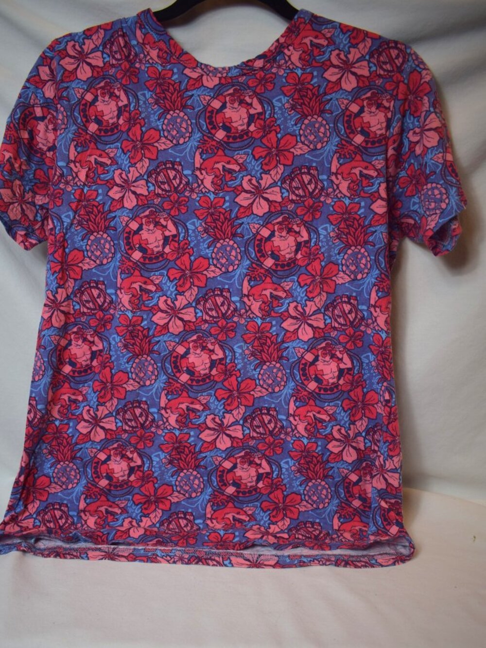 Marvel Deadpool Club Merc Hawaiian Floral Print T-shirt  Lootwear Exclusive